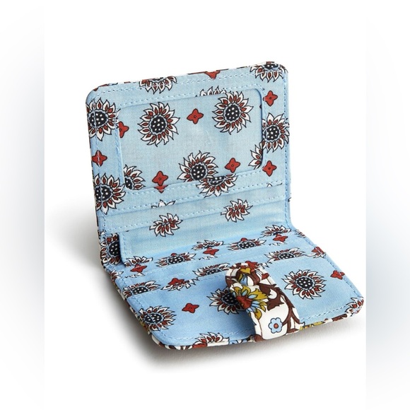 Vera Bradley Women's Cotton Small Tab Wallet, Marrakesh Vines Cream - Picture 4 of 4